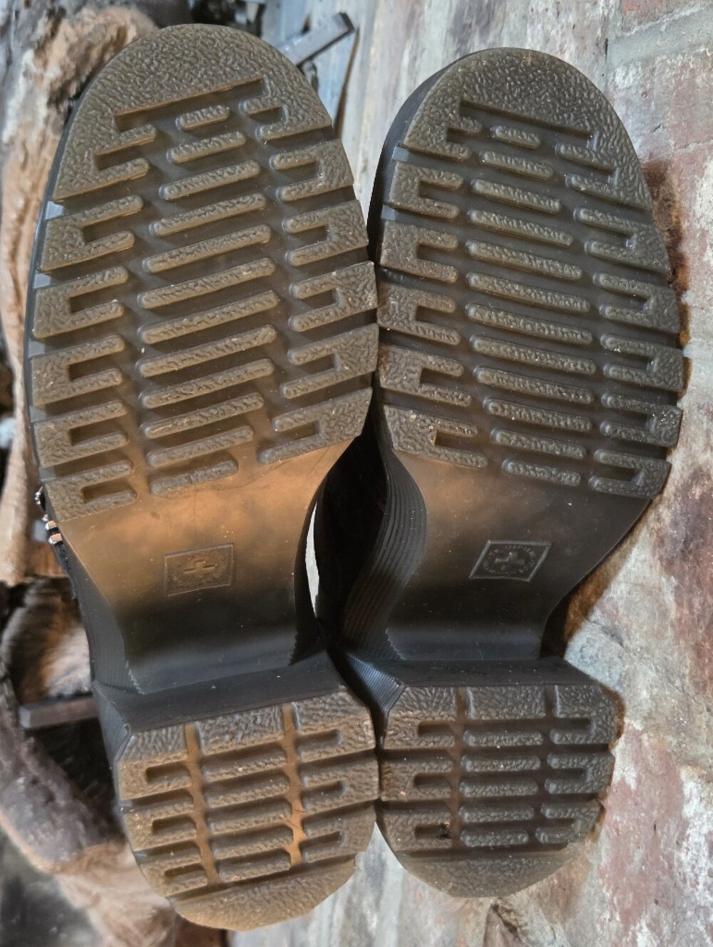 Dr. Martens Eviee Leather Heeled Shoes - Picture 11 of 12